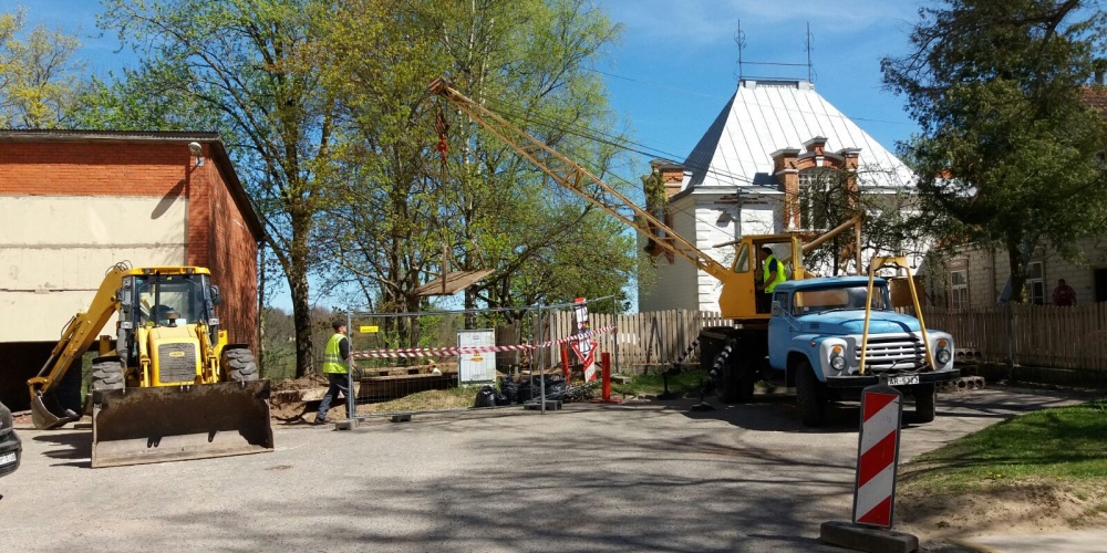 Siltumtrašu izbūve ir komplicēts process