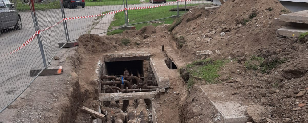 Turpinās darbs pie Virkas ielas siltumtrases
