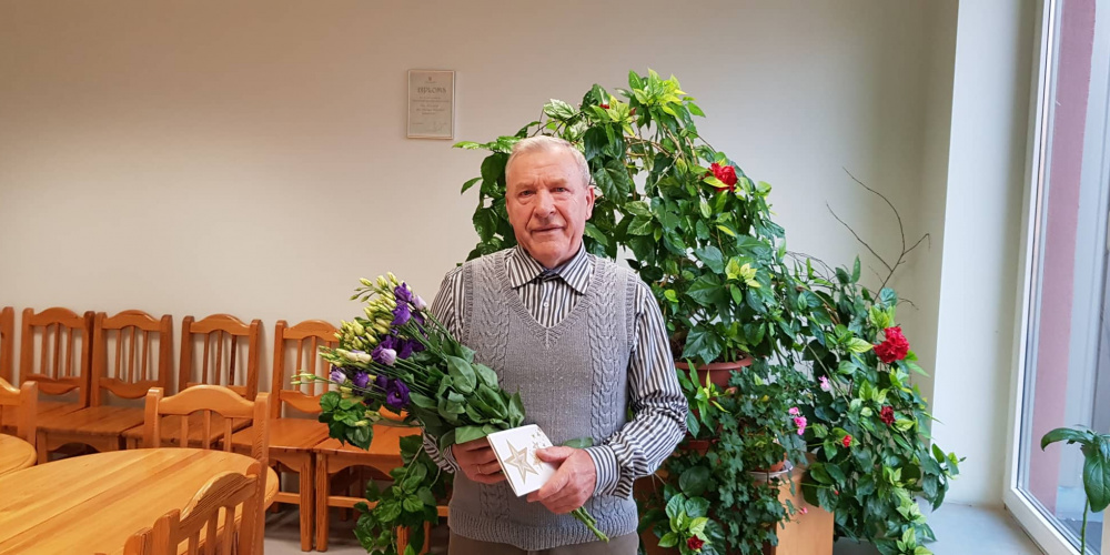Apsveicam Juri Hofmani 25 gadu darba jubilejā!