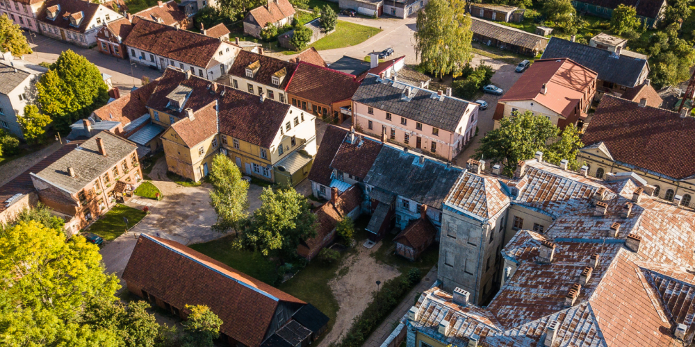 Darba laiks maija svētkos